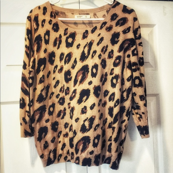 Old Navy Sweaters - Old Navy Cheetah Print Sweater XL